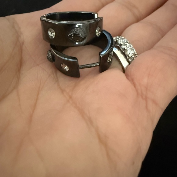 METAL EAGLE HOOPS with stones - Picture 4 of 6